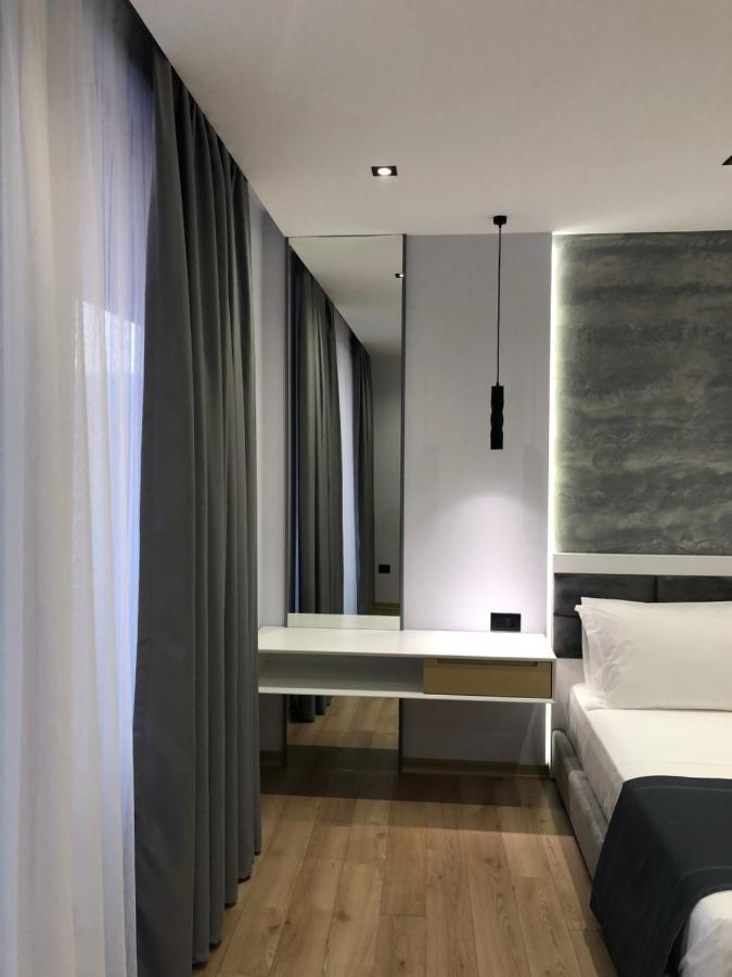 Mirage Hotel 格勒姆 外观 照片
